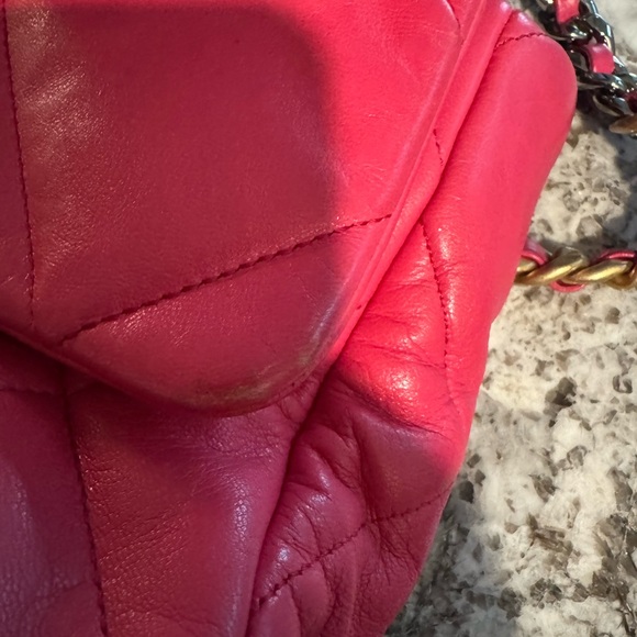 Large Chanel 19 Pink Quilted Leather Bag - Picture 9 of 11